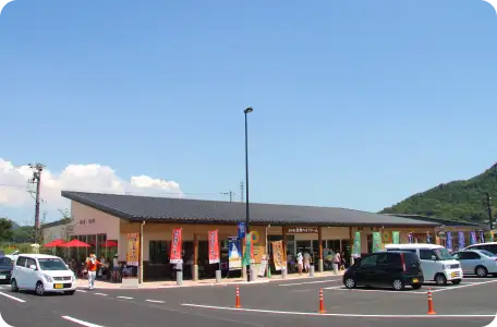 道の駅 笠岡ベイファームの外観
